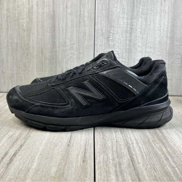 New Balance 990v5 USA Black Athletic Shoe Comfort Sneaker Mens Size 12 EE Wide - Picture 3 of 10